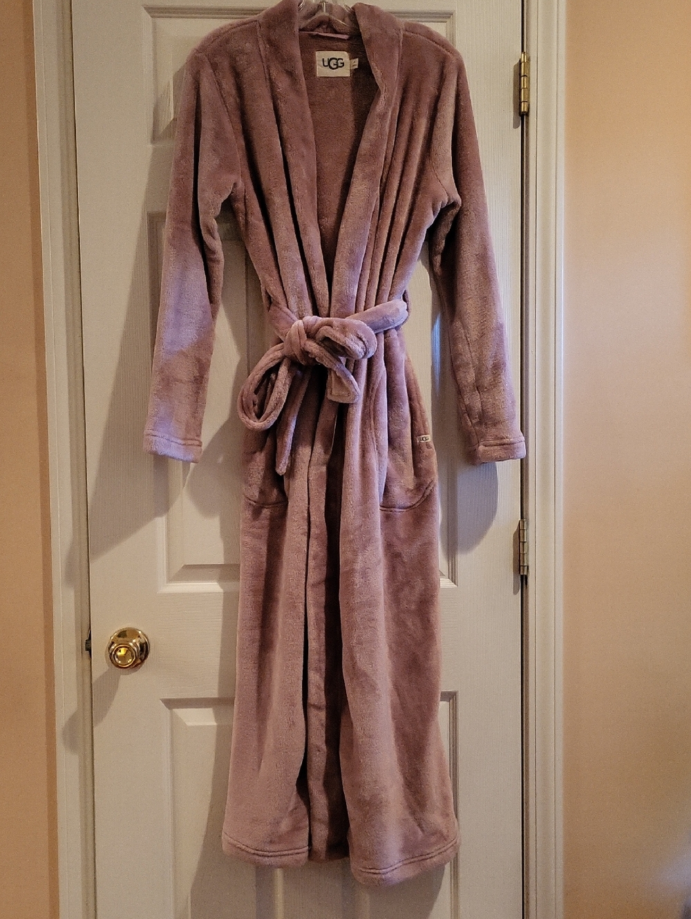 UGG Plush Long Bath Robe in Mauve Size M